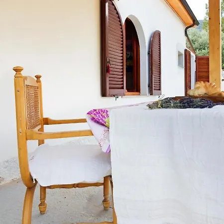 Apartamento Casa Elicriso Tertenìa